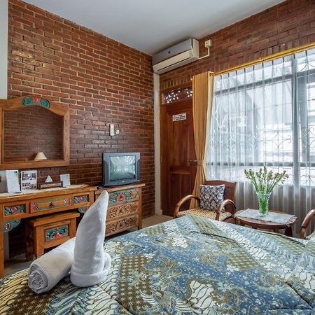 Sekararum Butik Syariah Guesthouse Bandung Exteriér fotografie