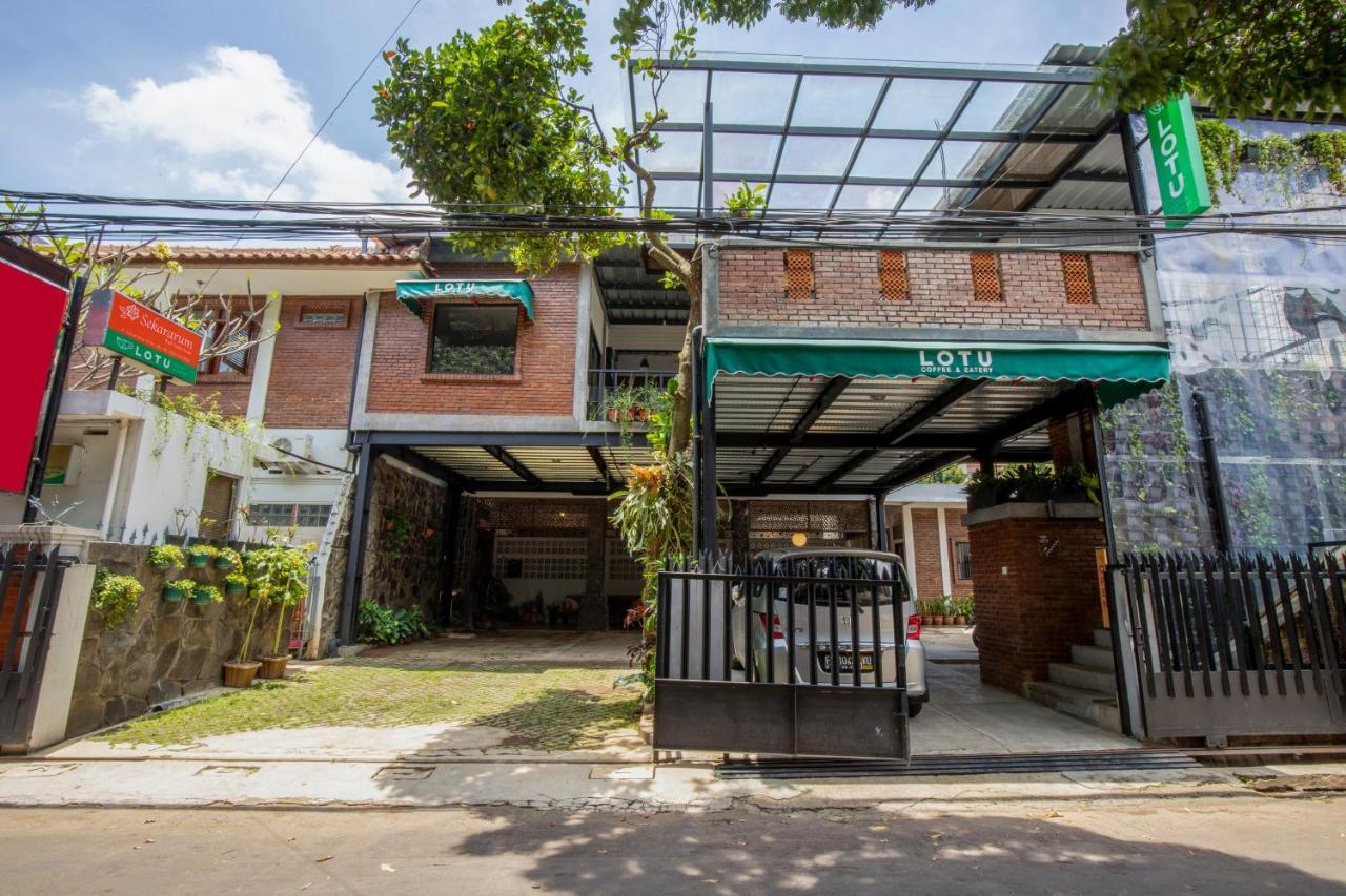 Sekararum Butik Syariah Guesthouse Bandung Exteriér fotografie