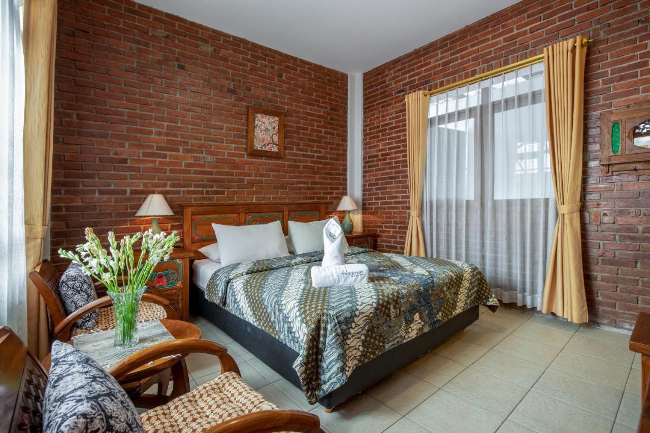 Sekararum Butik Syariah Guesthouse Bandung Exteriér fotografie
