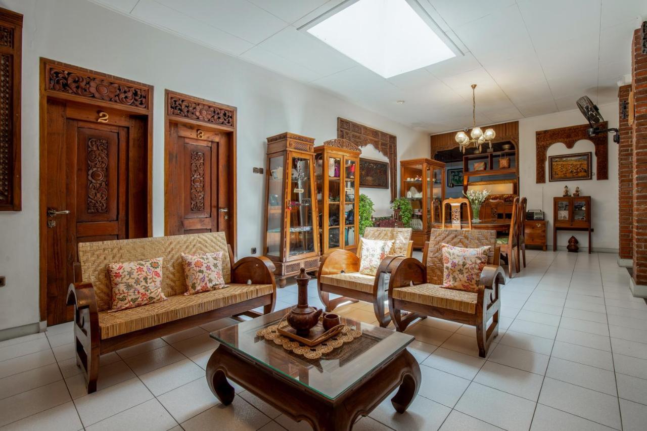 Sekararum Butik Syariah Guesthouse Bandung Exteriér fotografie
