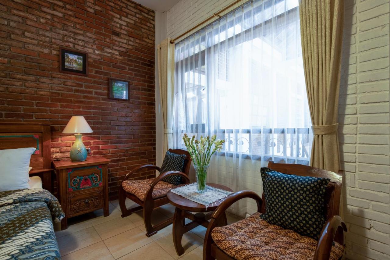 Sekararum Butik Syariah Guesthouse Bandung Exteriér fotografie