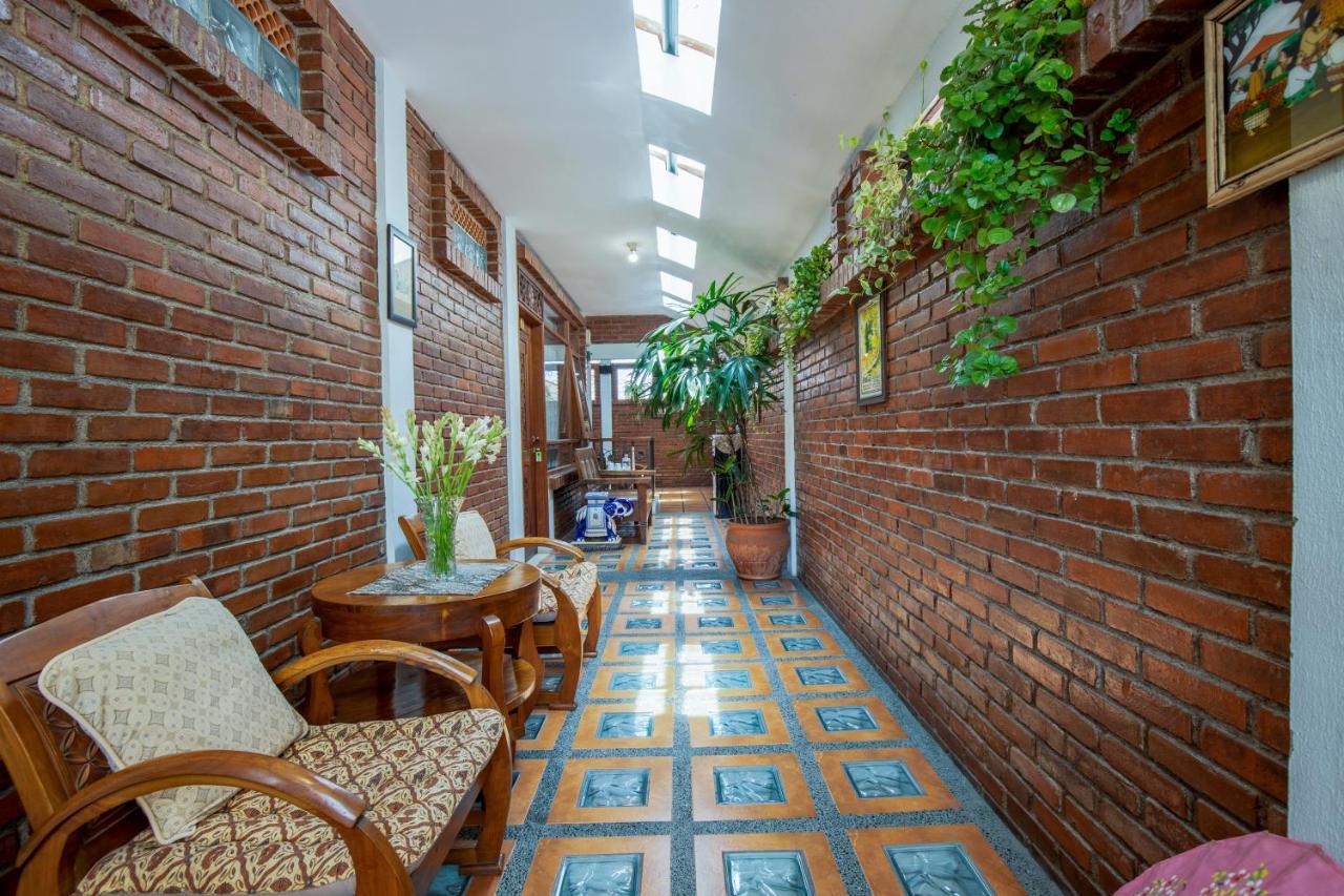 Sekararum Butik Syariah Guesthouse Bandung Exteriér fotografie