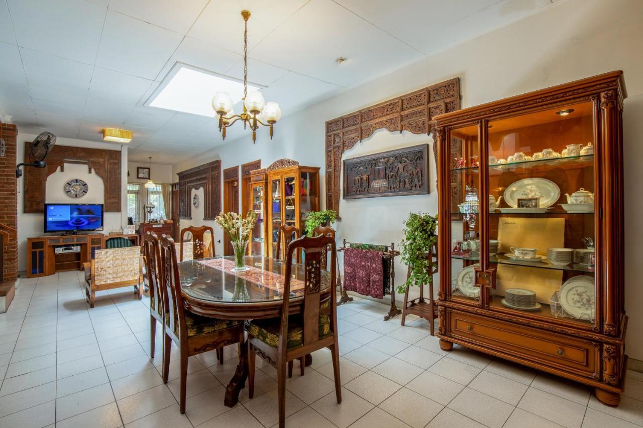 Sekararum Butik Syariah Guesthouse Bandung Exteriér fotografie