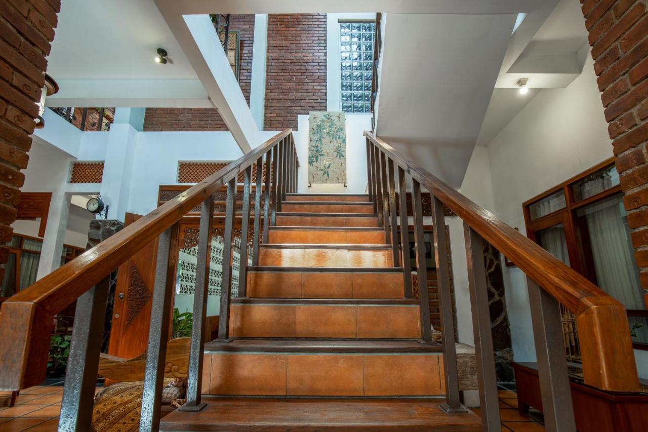 Sekararum Butik Syariah Guesthouse Bandung Exteriér fotografie