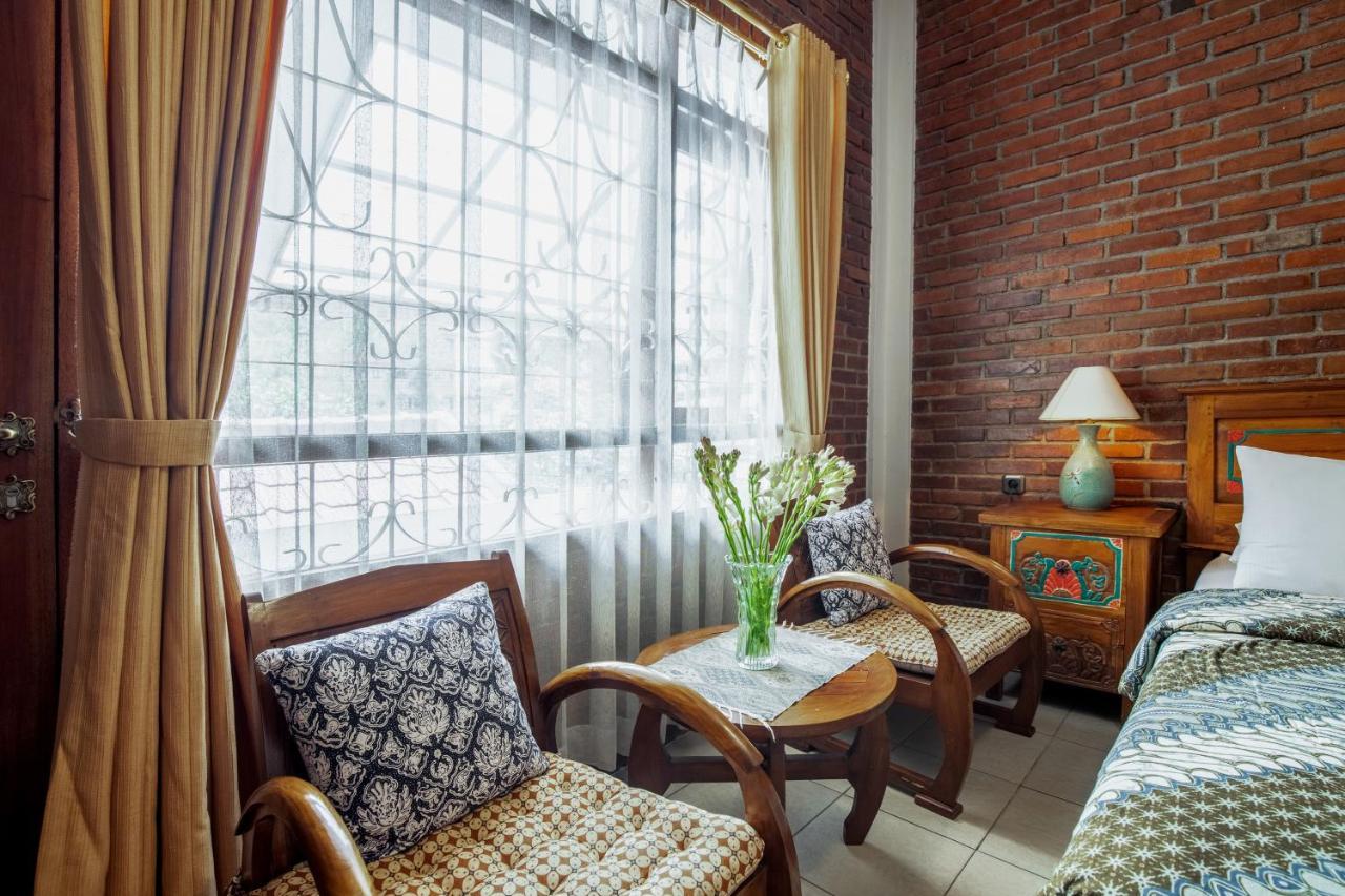 Sekararum Butik Syariah Guesthouse Bandung Exteriér fotografie